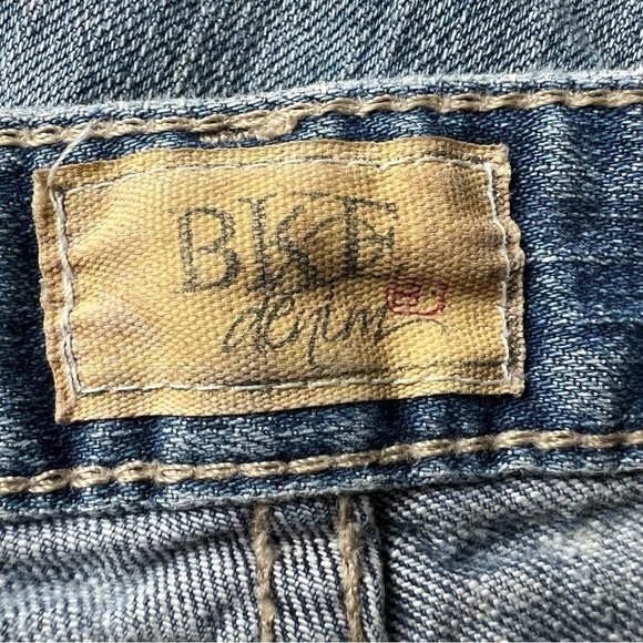 BKE Hannah Stretch Light Wash Distressed Bootcut Jeans, Size 29 Waist - Picture 5 of 10